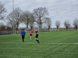 Training S.K.N.W.K. JO15-1 van zaterdag 17 februari 2024 (25/92)